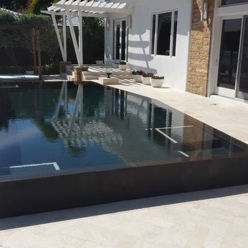 Custom Wet Edge and Infinity Edge Pool in Fort Lauderdale