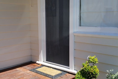 Sliding insect screen