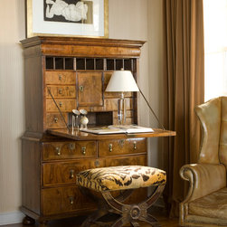 River House - Desks And Hutches