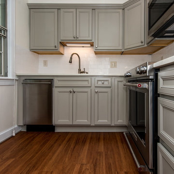 Tiny Arlington Kitchen