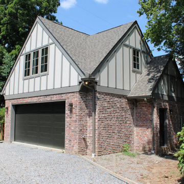 Custom Garage + Mother-in-Law Suite