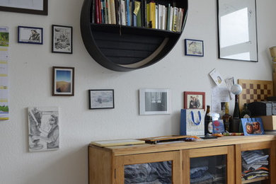 Modernes Wohnzimmer in Sonstige