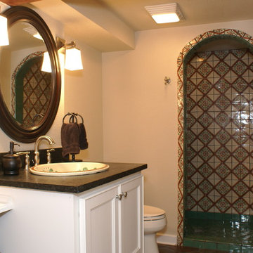Olmos Park Historical Preservation Bathroom