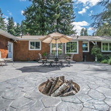 concrete firepit