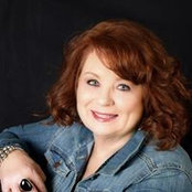 Mary Ellen Schultz's photo