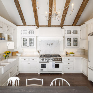 RUSTIC COTTAGE KITCHEN, OTTAWA - ASTRO DESIGN CENTRE