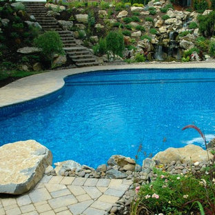 ニューヨークのおしゃれなプールの写真