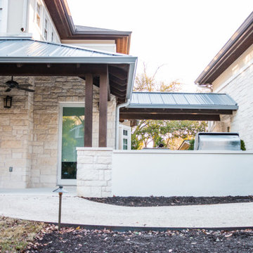 Tarrytown Wraparound
