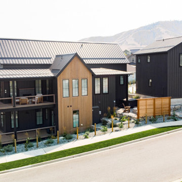Strategic Natural Accents in the High Desert