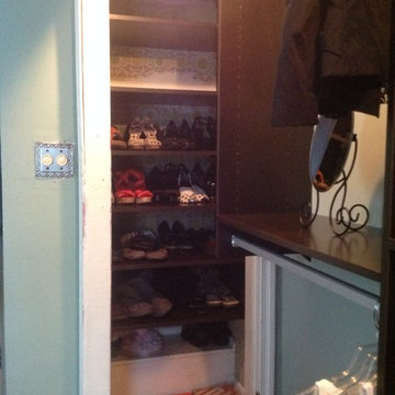 Reach In Closets