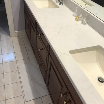 Master bathroom with Calcatta Valentin quartz vanity