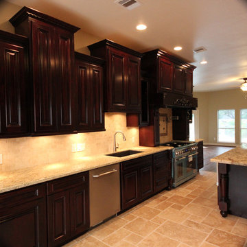 Katy TX 2nd Story Addition & Chef's Kitchen