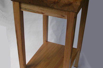 CV side table