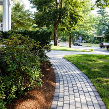 E Ave Driveway/Garage