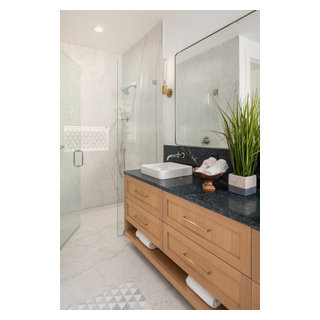 Bellevue Contemporary - Contemporary - Bathroom - Seattle - by Baluco ...