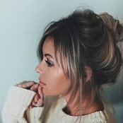 Victoria Bee's photo