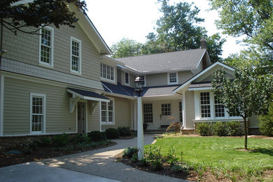 Inspiration for a timeless entryway remodel in Indianapolis