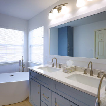 Spacious Bathroom with Dual Vanity and Freestanding Tub