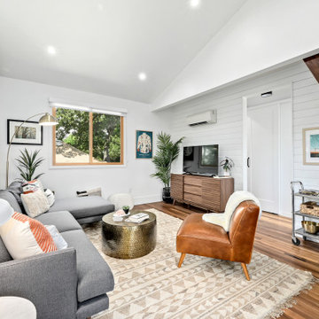 1105 East 9th