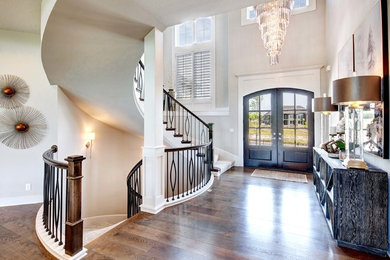 Arts and crafts entryway photo in Kansas City