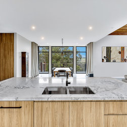 Super White - Kitchen Benchtops