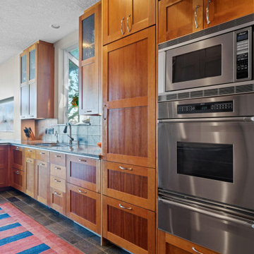 Rare Opportunity to Own MCM in the West Hills of Portland, OR