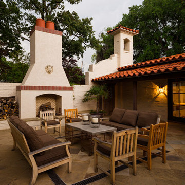 Mediterranean Patio