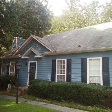 CertainTeed shingles in Moire Black