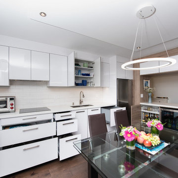 Alluring Modern Kitchen