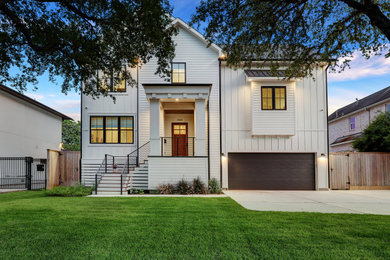 Home design - cottage home design idea in Houston