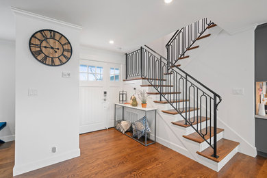 Example of a transitional entryway design in San Francisco