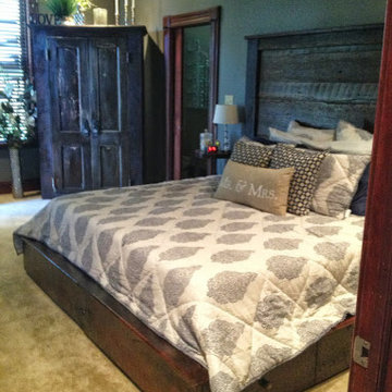 RECLAIMED BARN WOOD BEDS, HEADBOARDS & PLATFORM BEDS