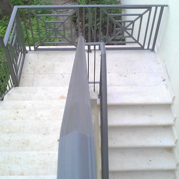 Velazquez Dr