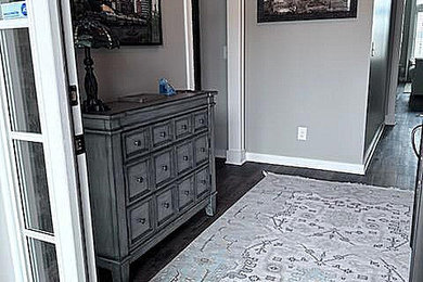 Farmhouse entryway photo in Birmingham