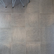 LVT