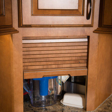 Darker Tones Kitchen