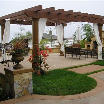 Patios, Outdoor Kitchens and Hardscape
