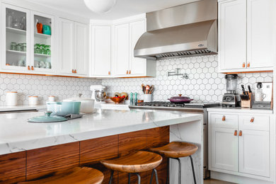 Kitchen - kitchen idea in Boston