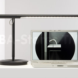 Brazo Table Lamp in Black - Table Lamps