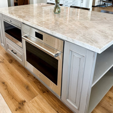 Integrated Island Appliances Provide Beauty and Functionality