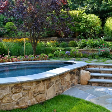 Natural Relaxing Large Spa