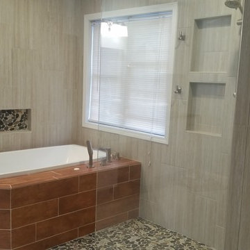 Kurtz Bathroom