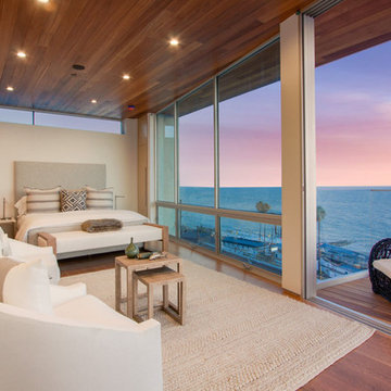 Contemporary Bedroom