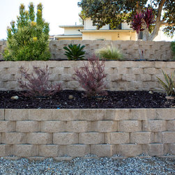 Keystone Compac II & Standard II - Landscaping Stones And Pavers