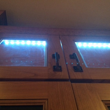 Interior cabinet lighting