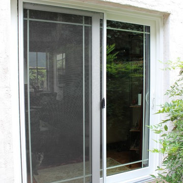 Nirvana Sliding Patio Door with Prairie Grid Pattern