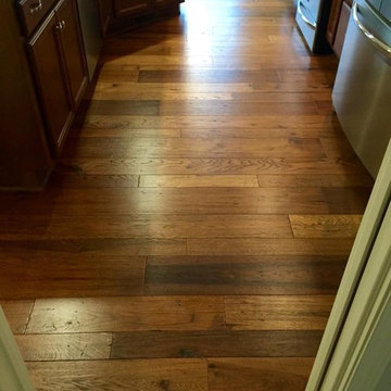 New Build Featuring Hallmark Floors Monterey Puebla in Hickory