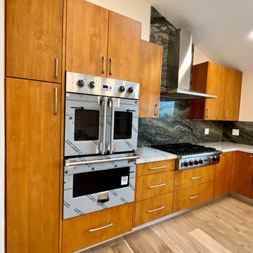 Golden Veil Kitchen
