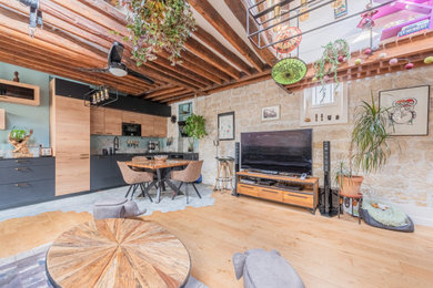 Réalisation d'une salle de séjour design.