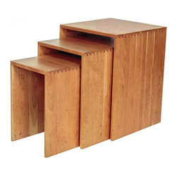 New England Shaker Nesting Tables - Side Tables And End Tables